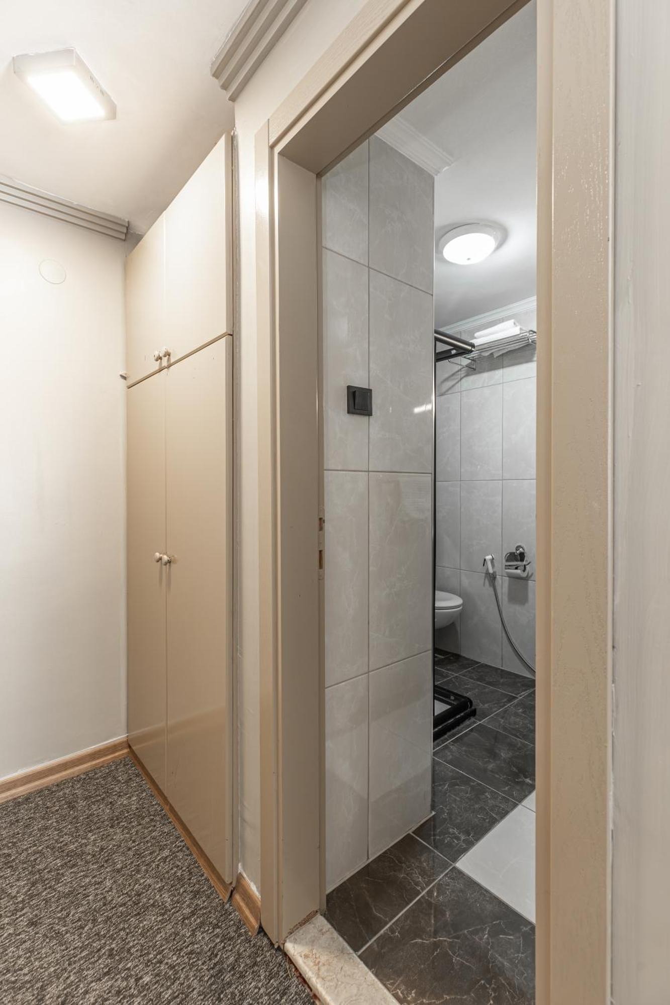 Bursa Loyal City Hotel 外观 照片