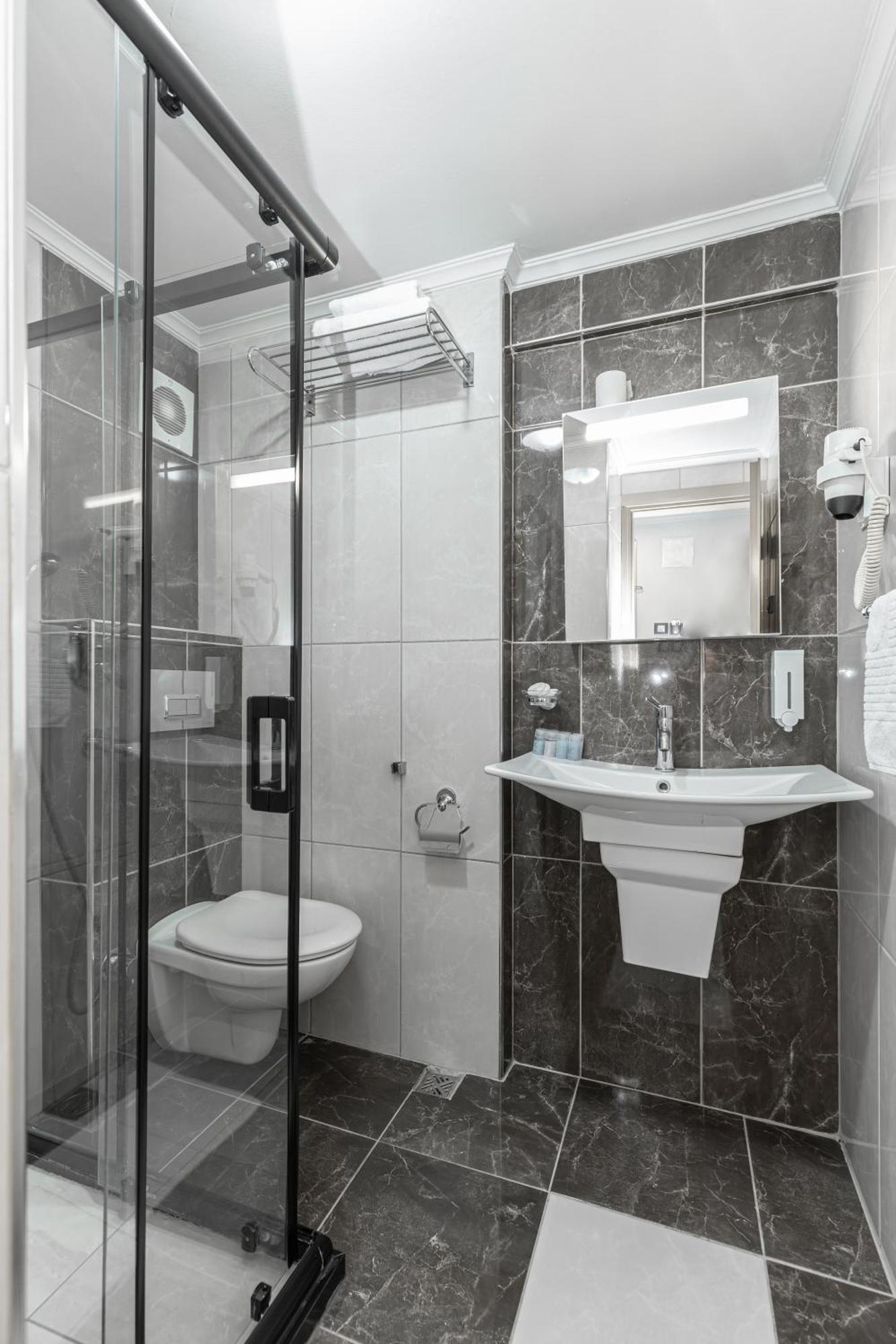 Bursa Loyal City Hotel 外观 照片